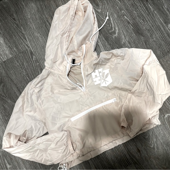 Hawaii Finest Windbreaker - Picture 1 of 3